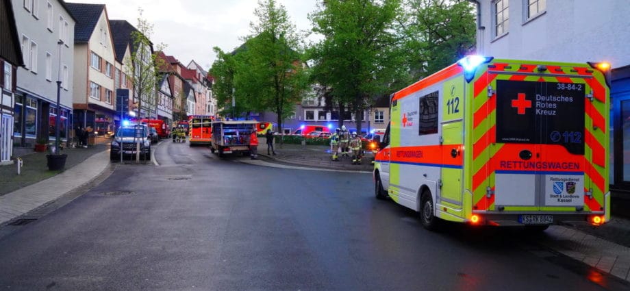 17 Verletzte nach Küchenbrand in der Warburger Innenstadt
