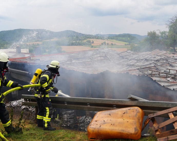 KFZ-Werkstatt brannte in Witzenhausen