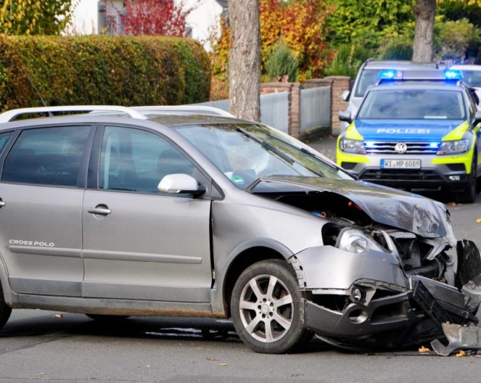Frau nach Kollision in Borken leicht verletzt