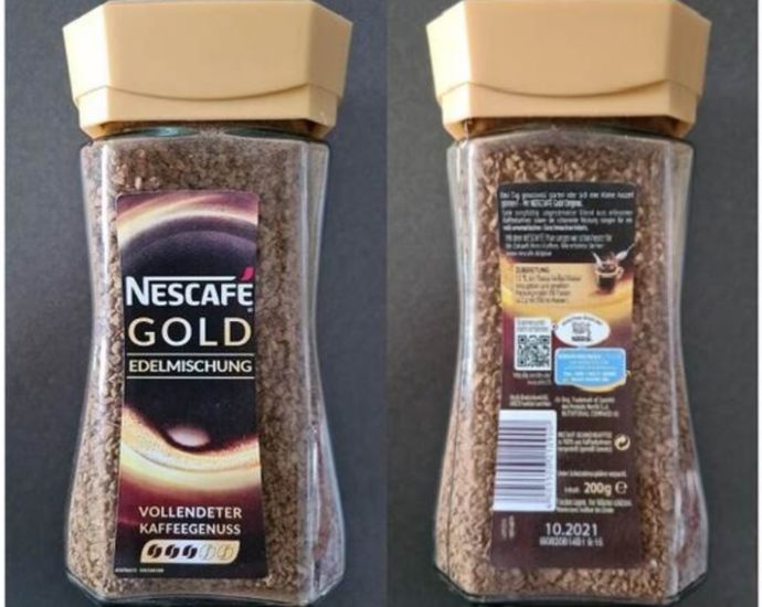 Gefälschtes Produkt: Löslicher Kaffee mit Glas- und Plastiksplitter