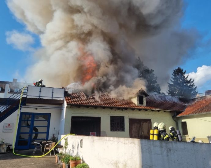 KS: Brand in der Kohlenstraße durch zündelnde Kinder verursacht