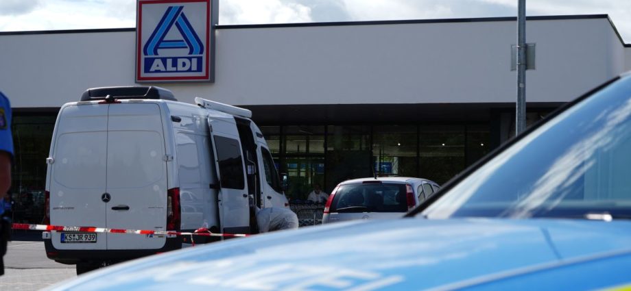 Zwei Tote nach Schüsse in Lebensmittelmarkt in Schwalmstadt (VIDEO)