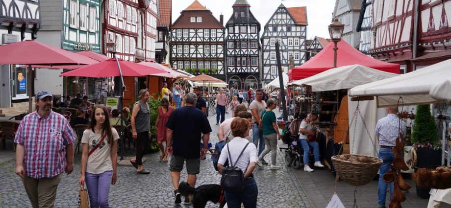 Kaiserfest: Drei Tage Mittelaltermarkt in der Innenstadt von Fritzlar