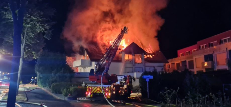 Dachstuhlbrand in Vellmar – Rauchmelder warnte Bewohner frühzeitig