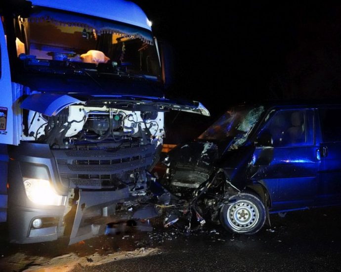 Schwerer Unfall auf B450 in Höhe Twistesee