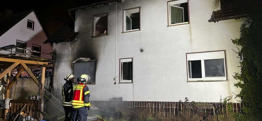 Borken: Wohnhaus brannte in Arnsbach
