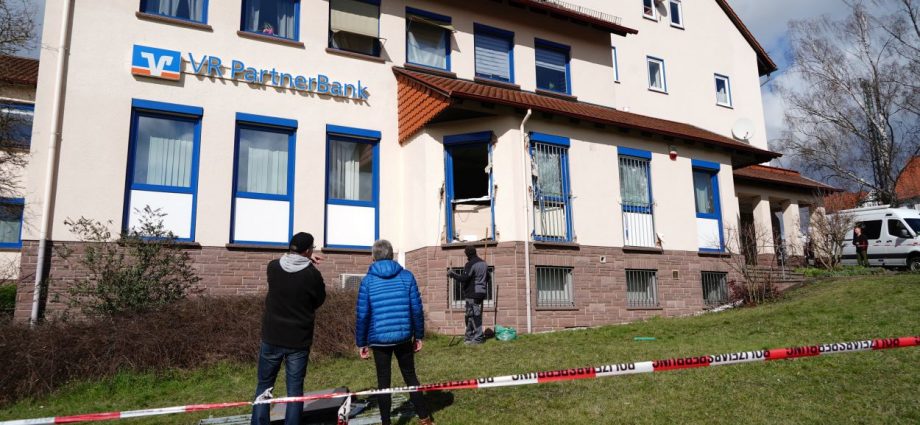 Erneut Geldautomat in Guxhagen gesprengt