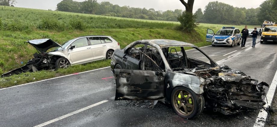 HOG: PKW geht nach Unfall in Flammen auf – Zwei Schwerverletzte